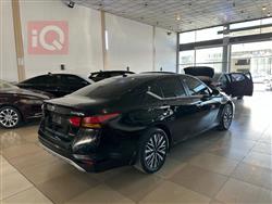 نيسان ألتيما